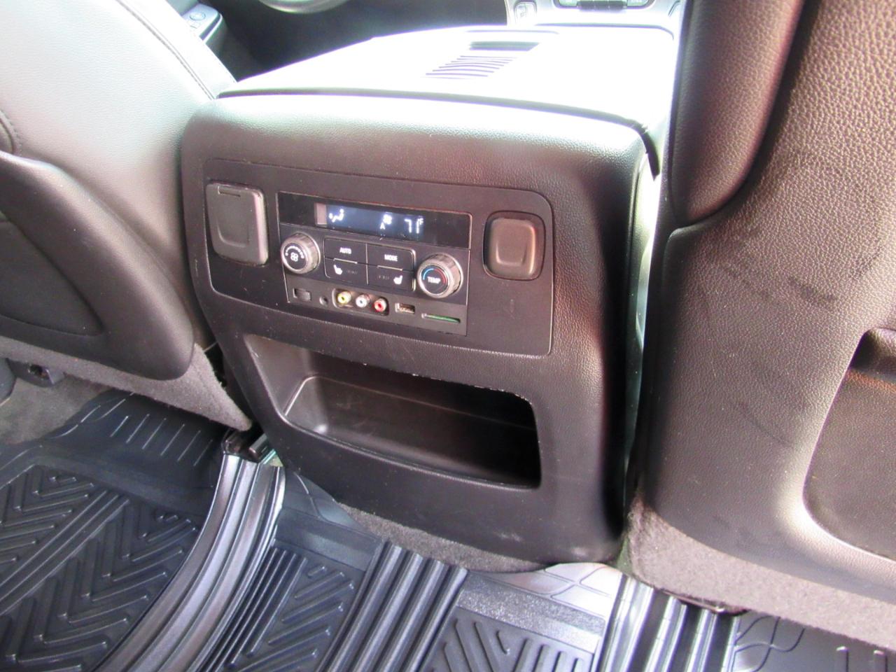 Chevrolet Suburban LTZ 4WD 2016