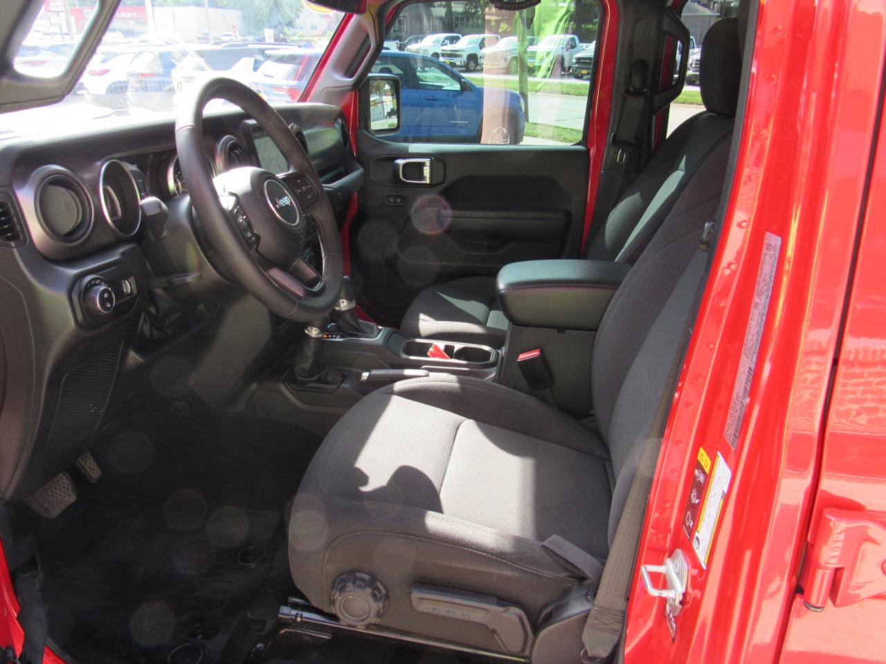 Jeep Gladiator Sport S 4x4 2023
