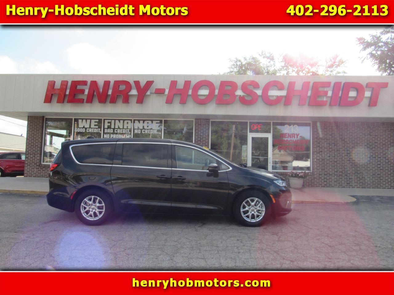 2023 Chrysler Pacifica Touring L FWD