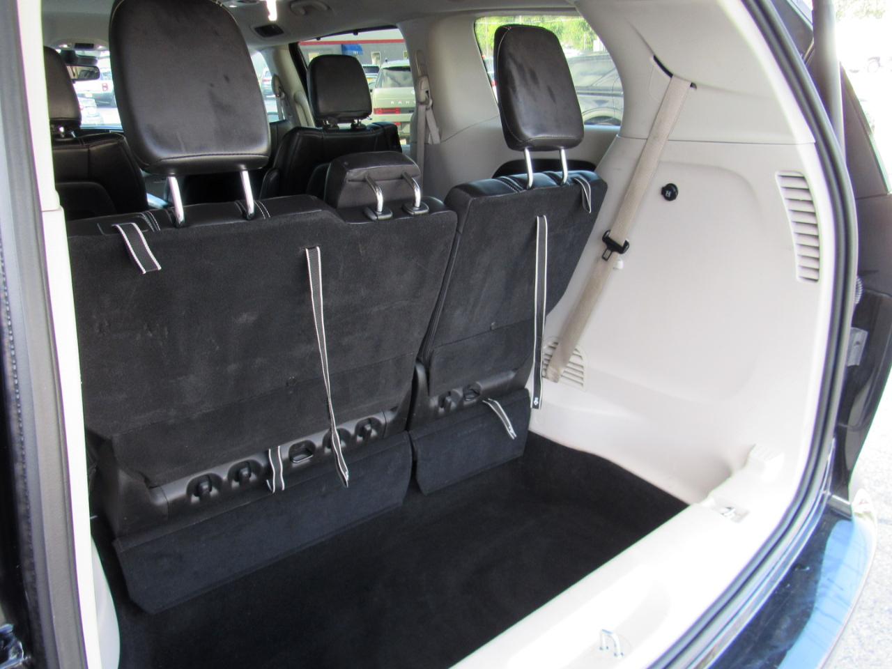 Chrysler Pacifica Touring L FWD 2023