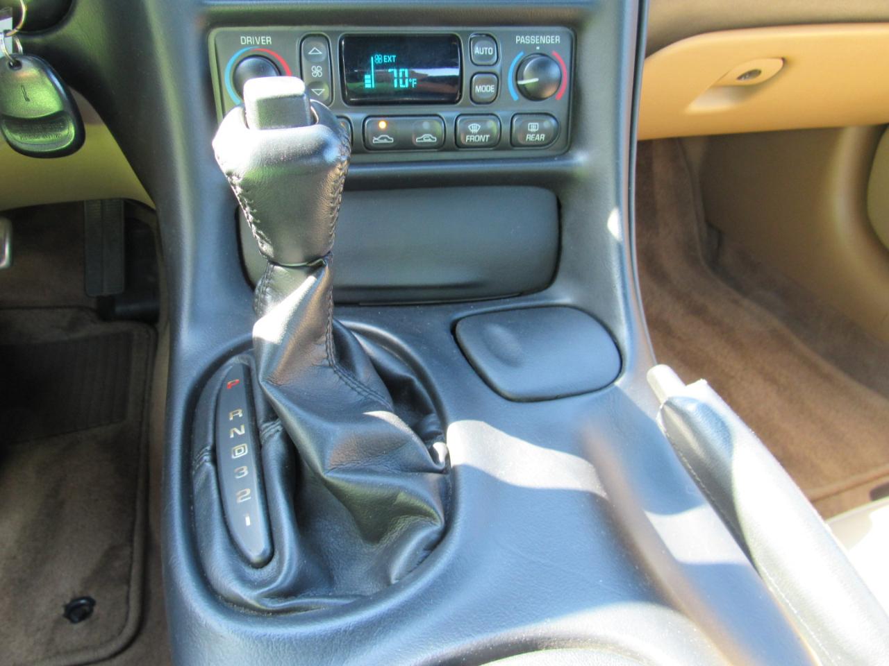 Chevrolet Corvette Convertible 2004