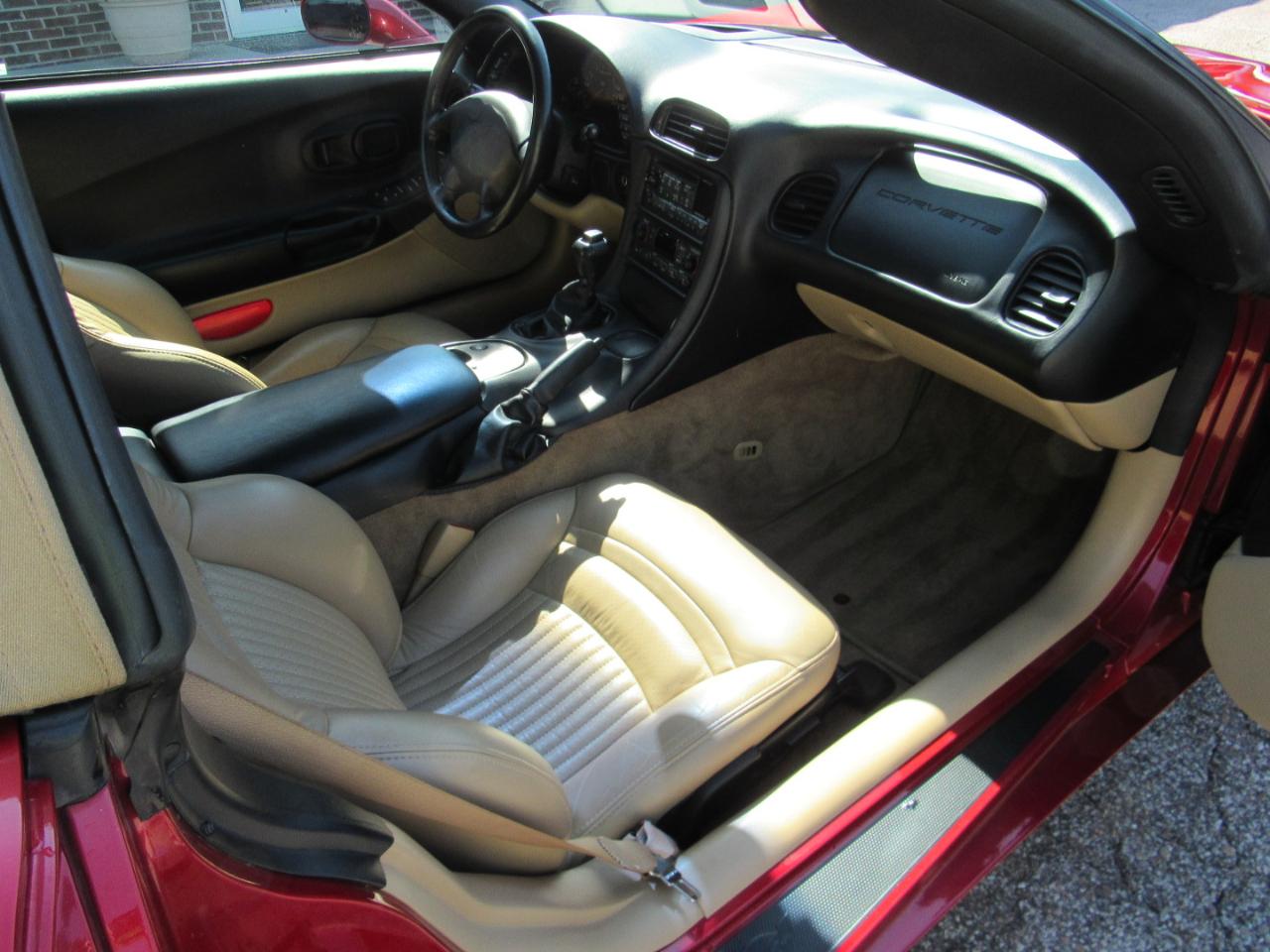 Chevrolet Corvette Convertible 2004