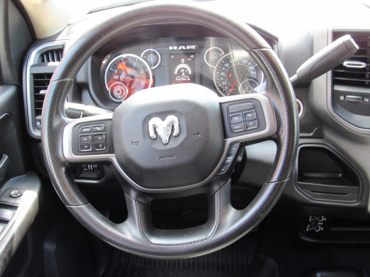 RAM 3500 Tradesman Crew Cab 4WD 2020