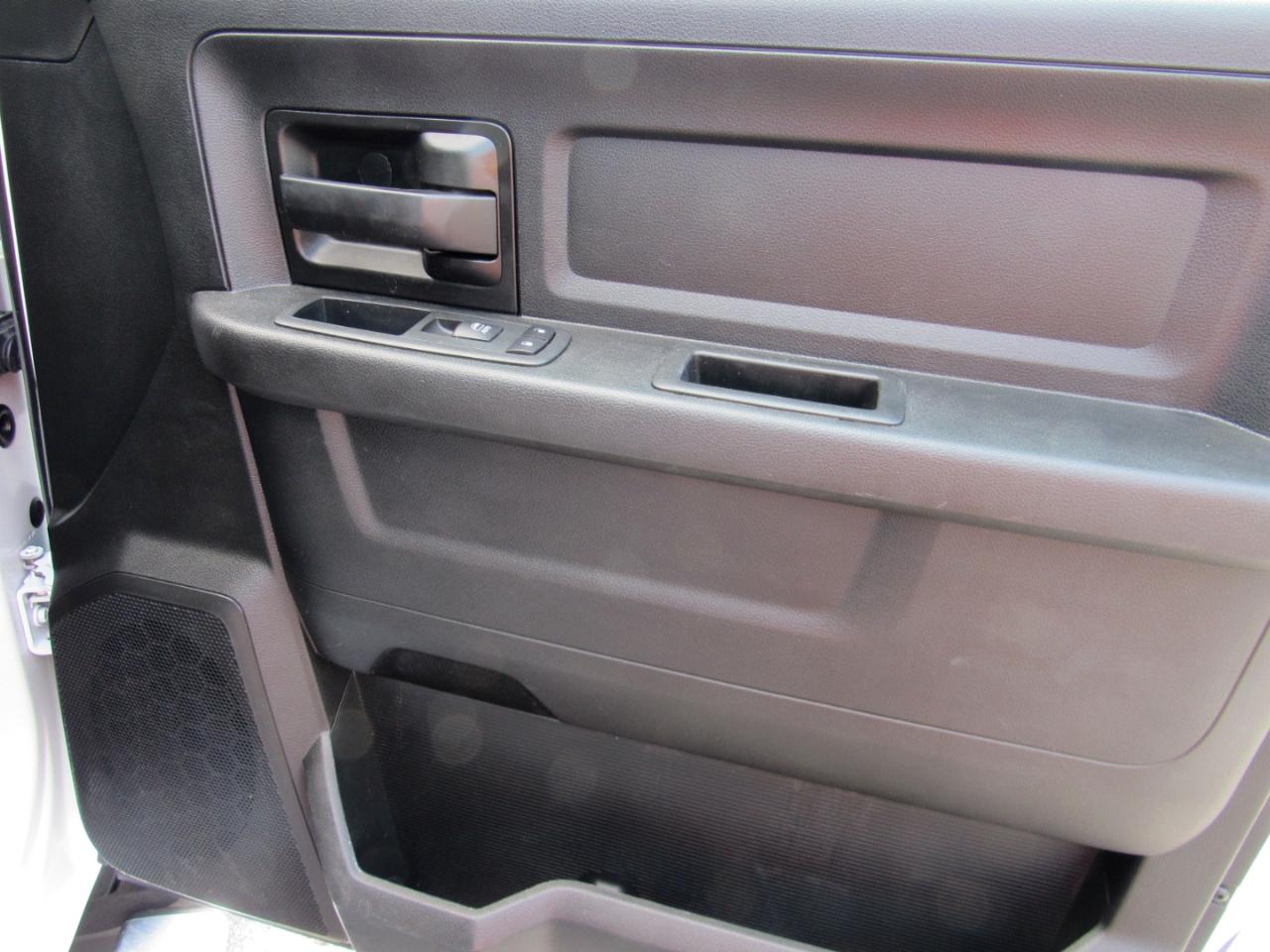 RAM 3500 Tradesman Crew Cab 4WD 2020