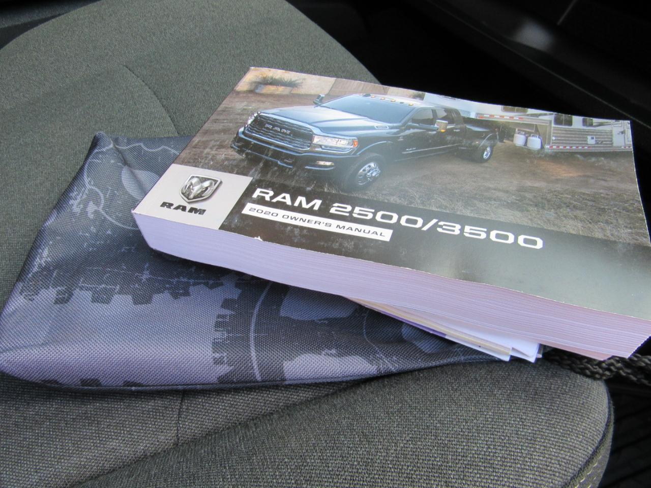 RAM 3500 Tradesman Crew Cab 4WD 2020