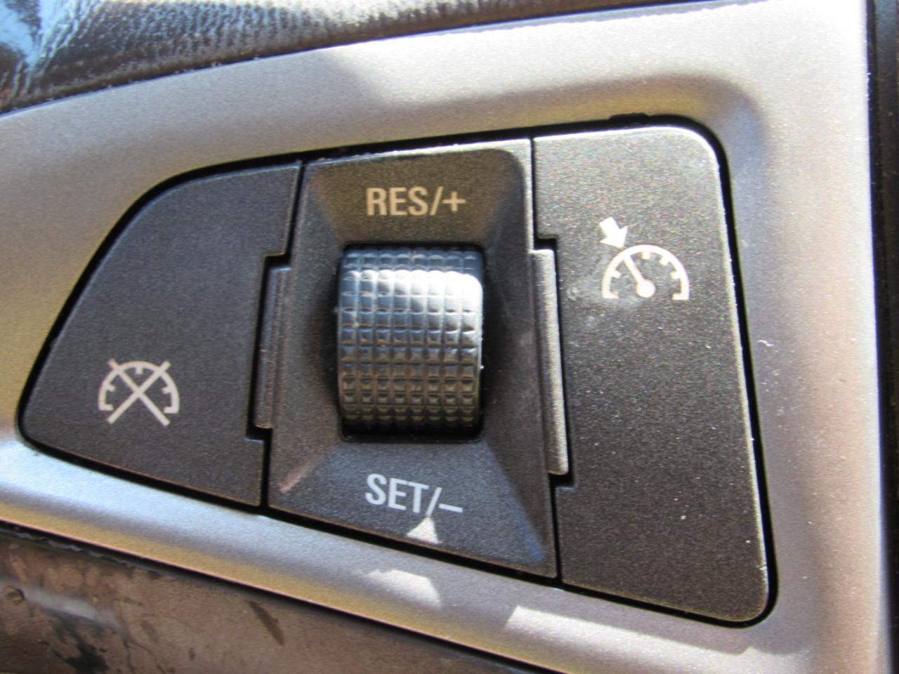 Buick LaCrosse  2011