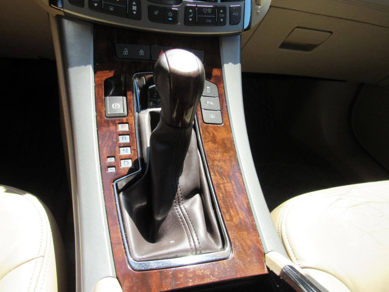 Buick LaCrosse  2011