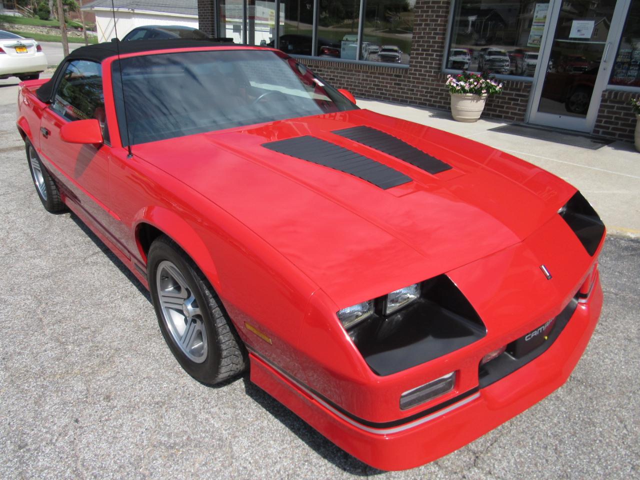 Chevrolet Camaro IROC Z convertible 1989