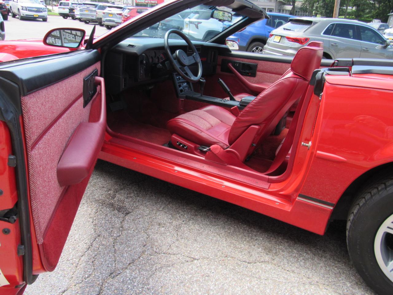 Chevrolet Camaro IROC Z convertible 1989