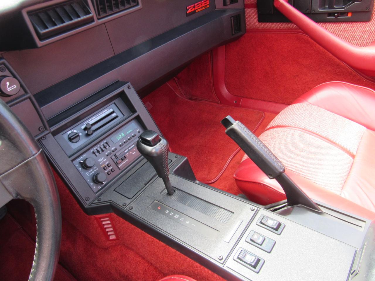 Chevrolet Camaro IROC Z convertible 1989