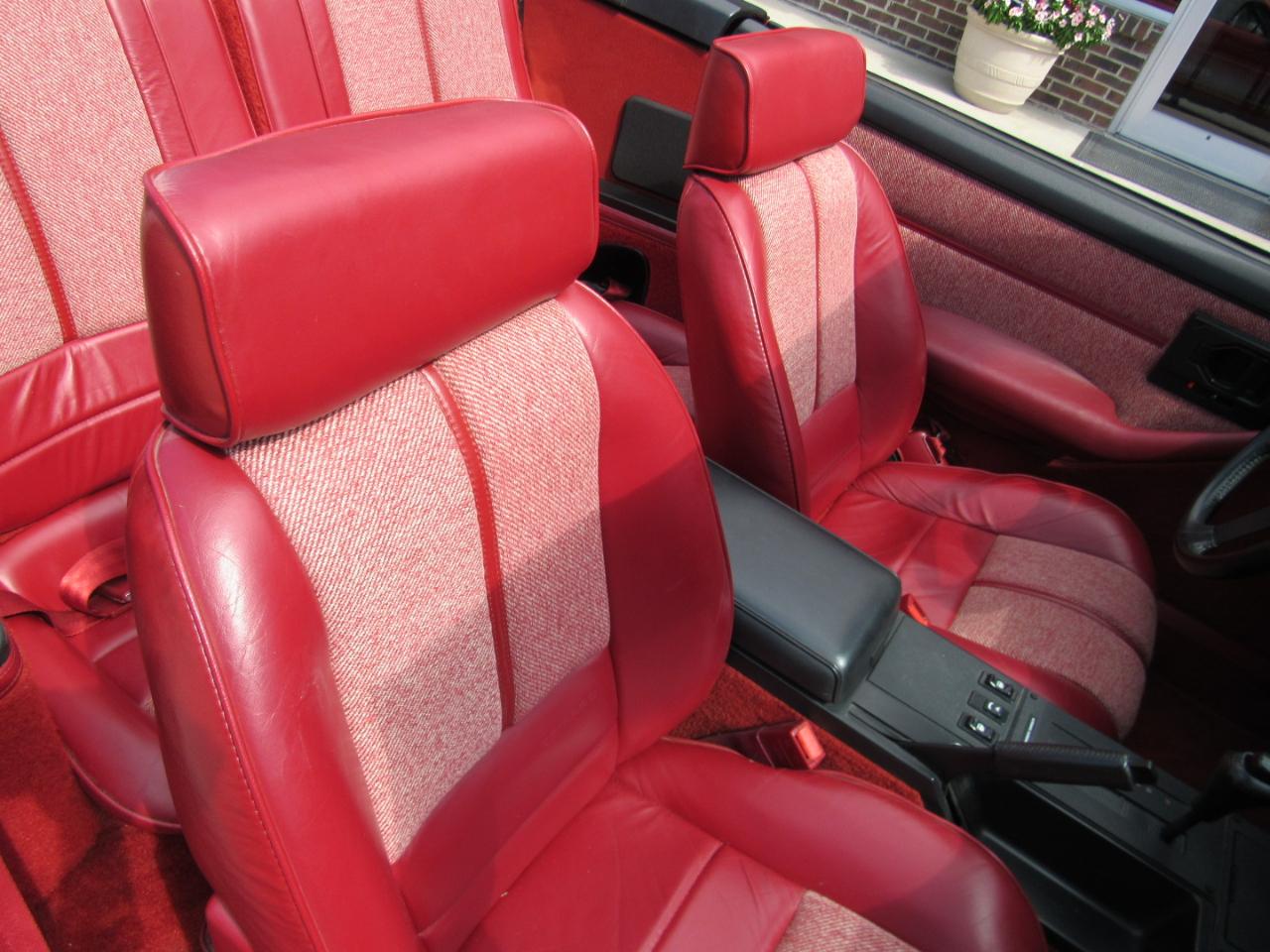 Chevrolet Camaro IROC Z convertible 1989