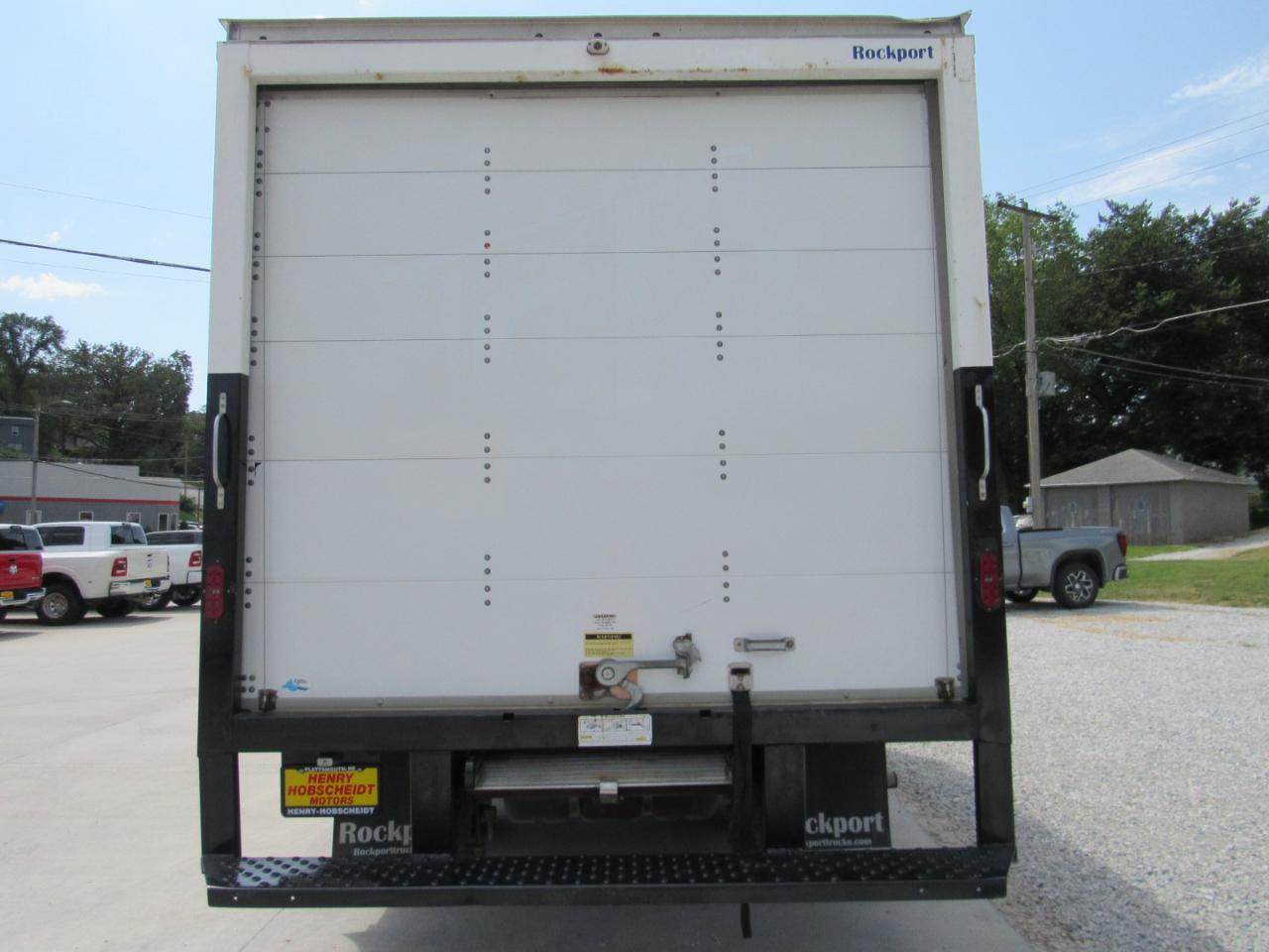 GMC Savana Commercial Cutaway 3500 Van 177" 2022