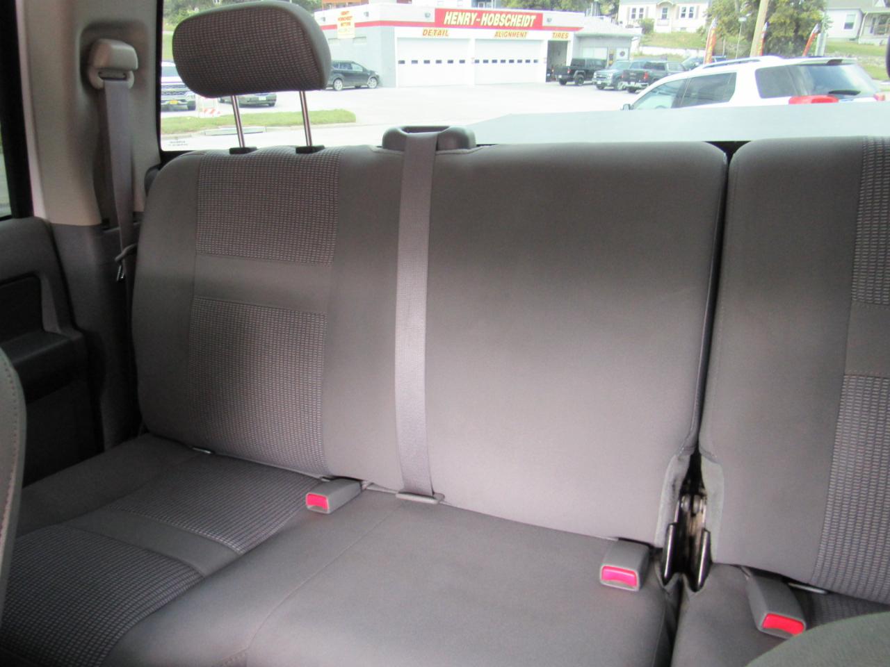 Dodge Ram 3500 SLT Quad Cab 4WD 2006