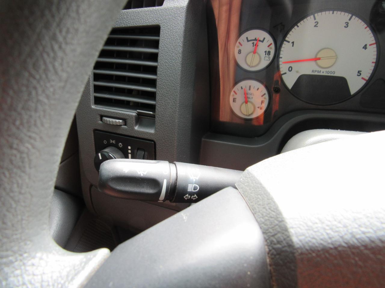 Dodge Ram 3500 SLT Quad Cab 4WD 2006