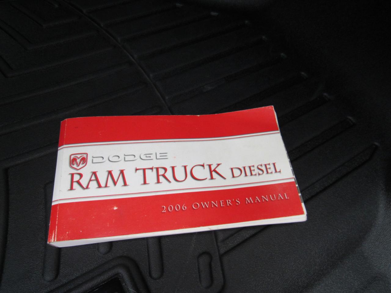 Dodge Ram 3500 SLT Quad Cab 4WD 2006
