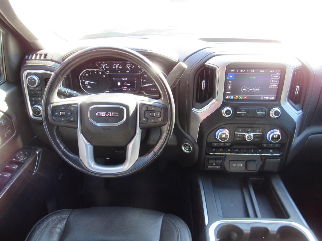 GMC Sierra 1500 SLT Crew Cab 4WD 2020
