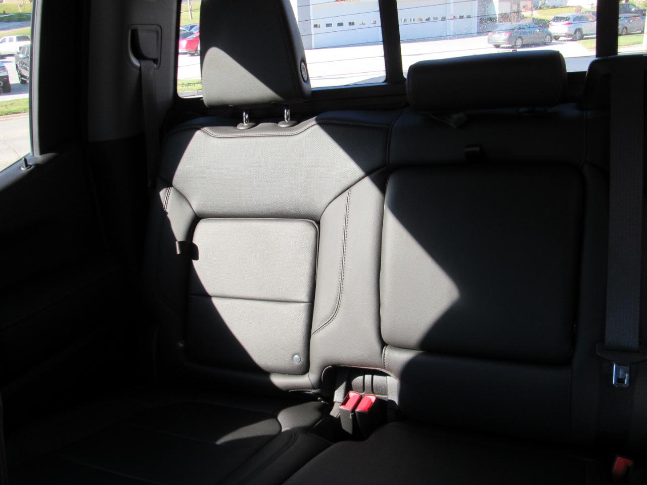 GMC Sierra 1500 SLT Crew Cab 4WD 2020
