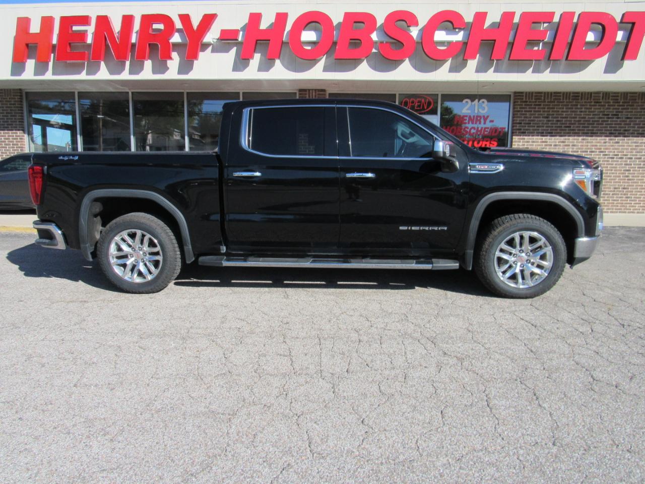 GMC Sierra 1500 SLT Crew Cab 4WD 2020
