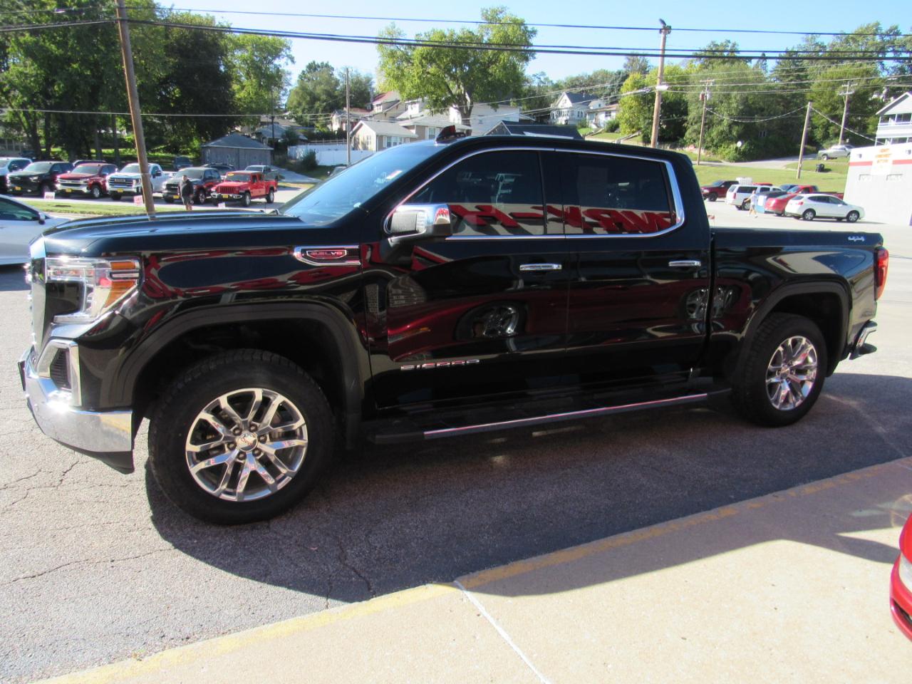 GMC Sierra 1500 SLT Crew Cab 4WD 2020