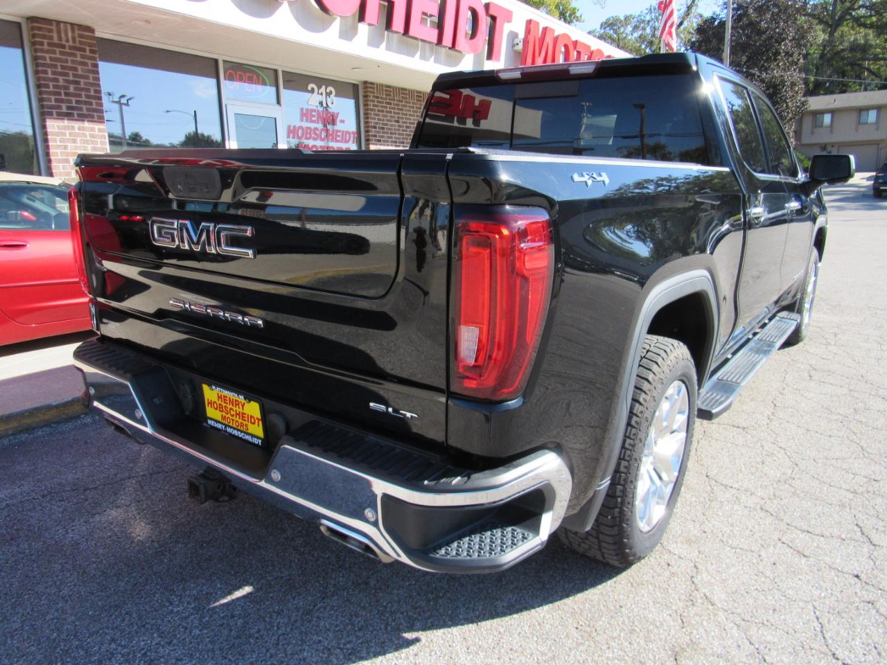 GMC Sierra 1500 SLT Crew Cab 4WD 2020