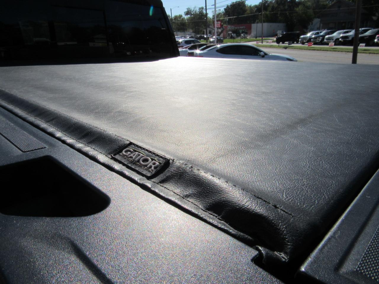 GMC Sierra 1500 SLT Crew Cab 4WD 2020