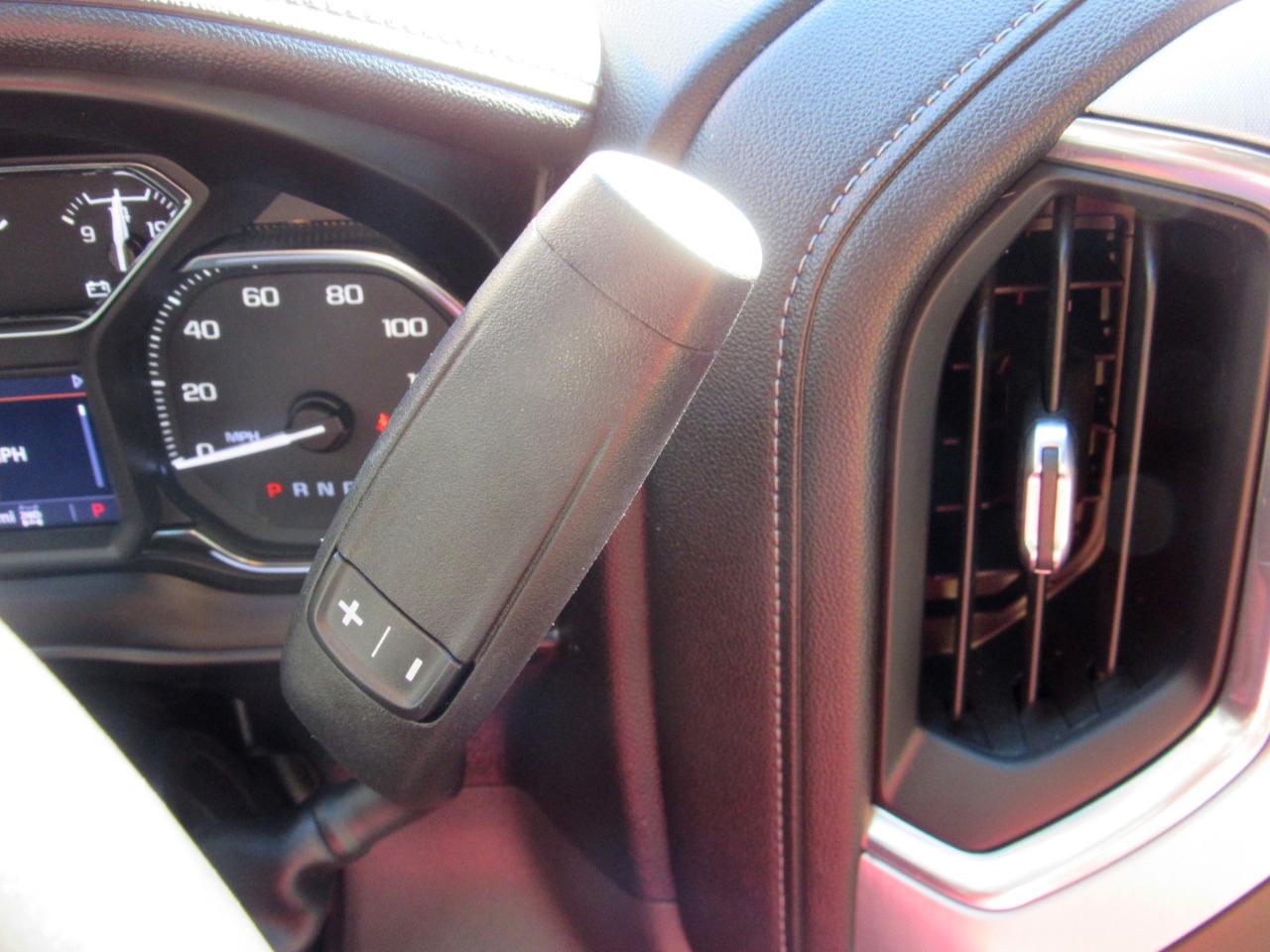 GMC Sierra 1500 SLT Crew Cab 4WD 2020
