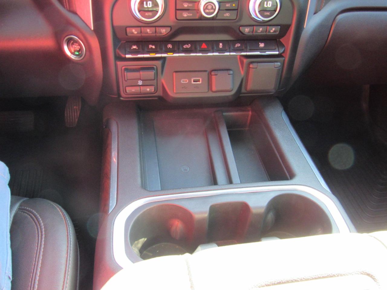 GMC Sierra 1500 SLT Crew Cab 4WD 2020