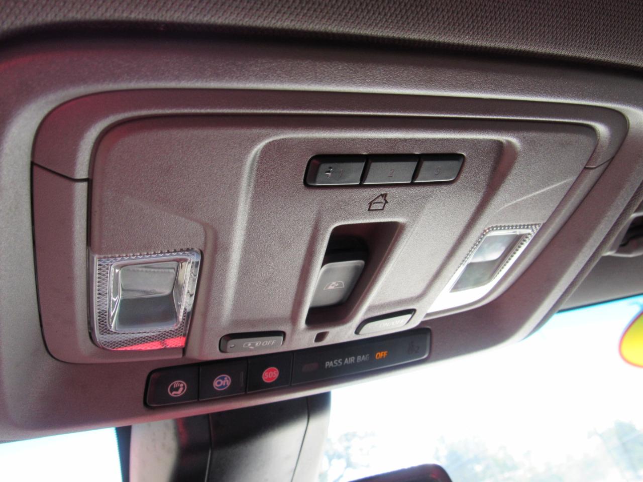 GMC Sierra 1500 SLT Crew Cab 4WD 2020
