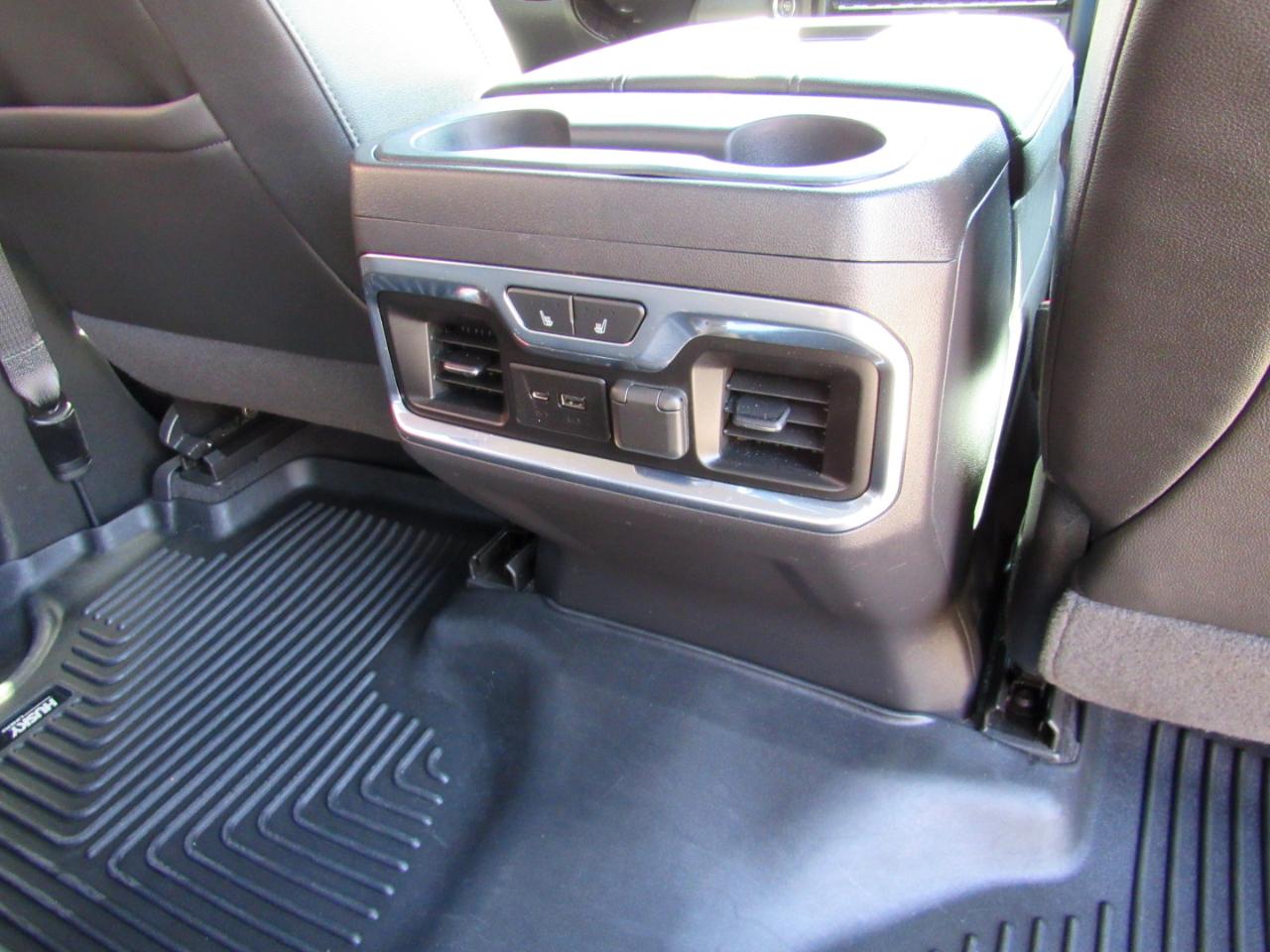 GMC Sierra 1500 SLT Crew Cab 4WD 2020