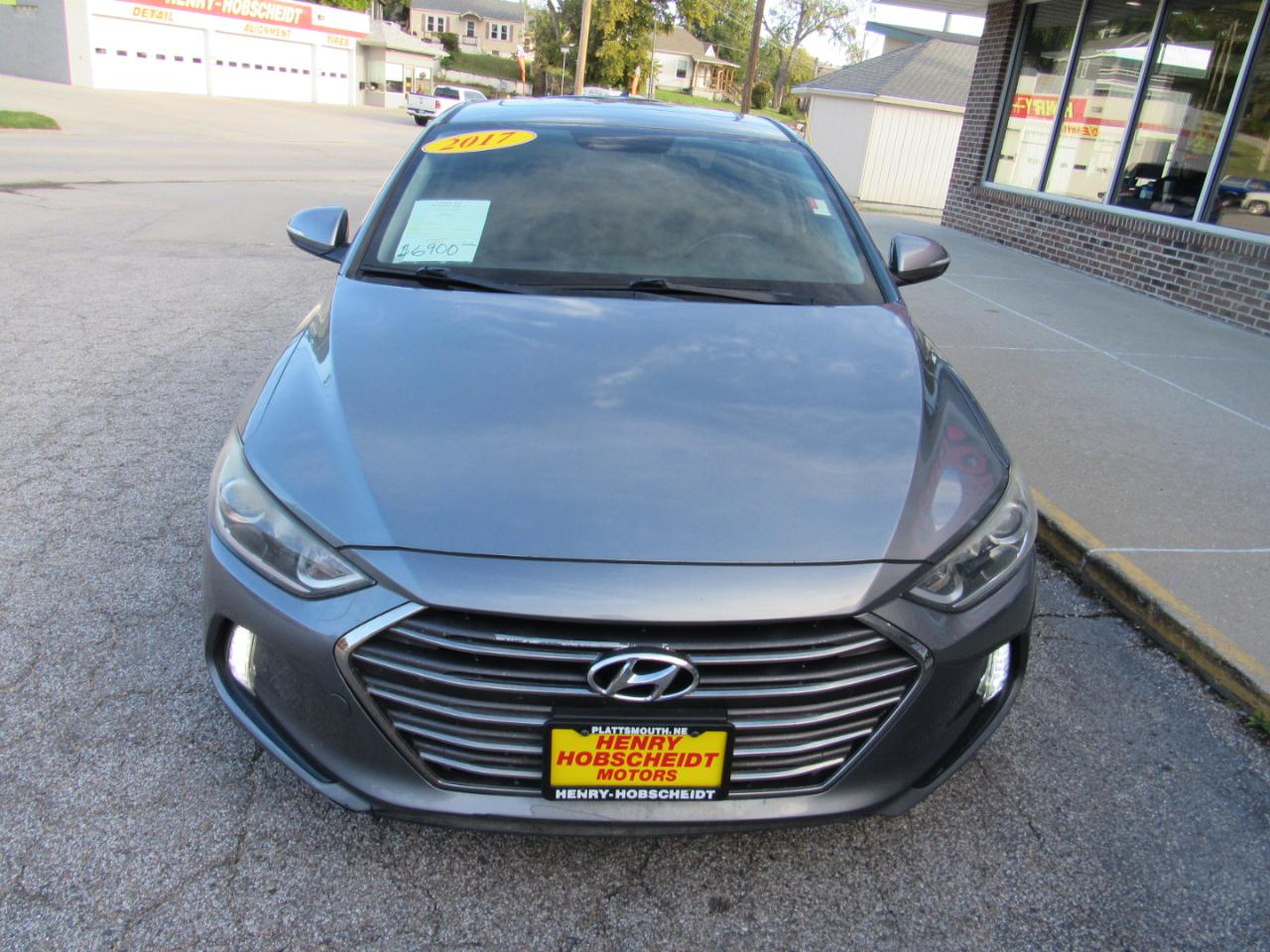 Hyundai Elantra Limited 2.0L Auto (Ulsan) 2017