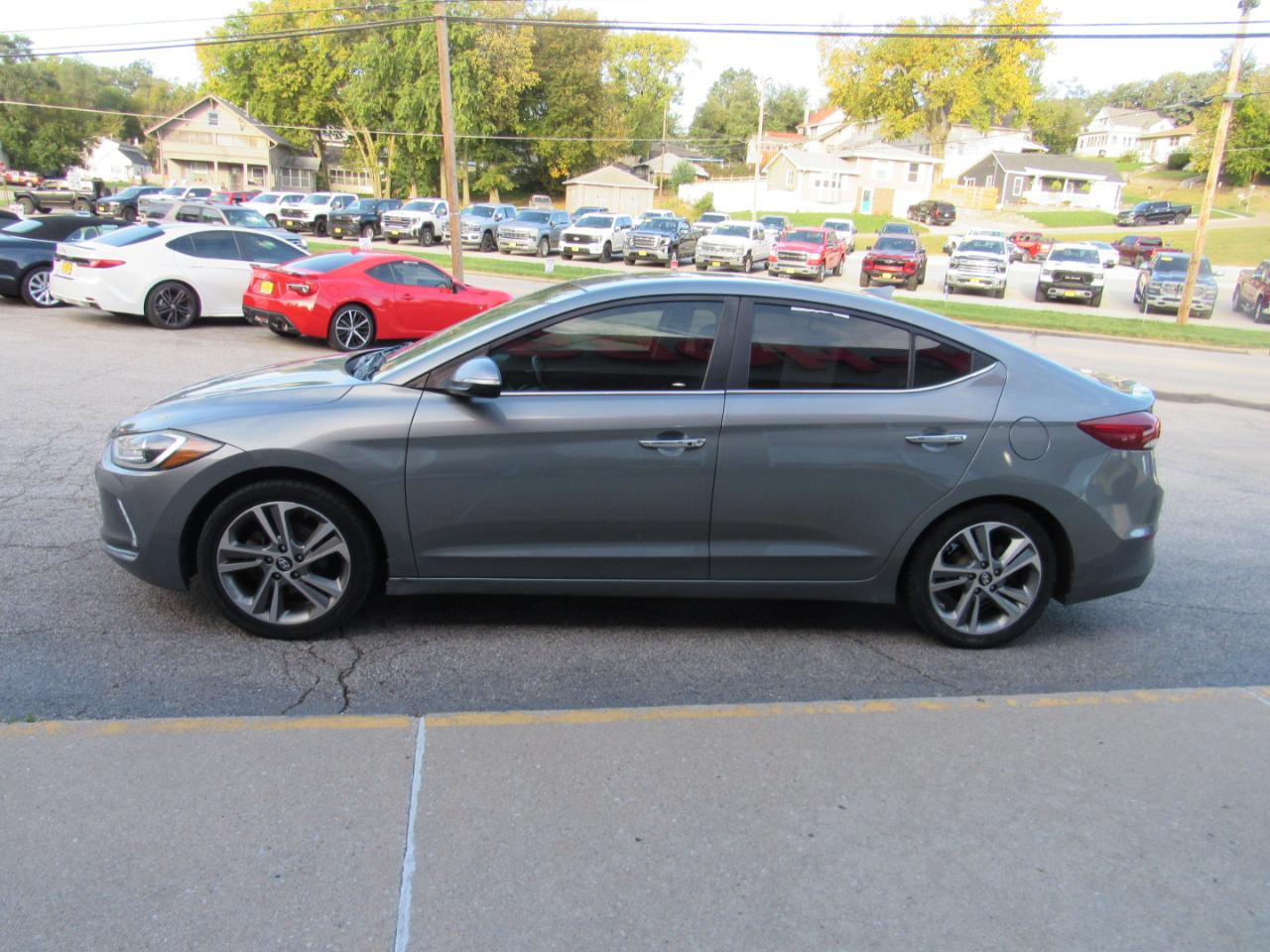Hyundai Elantra Limited 2.0L Auto (Ulsan) 2017