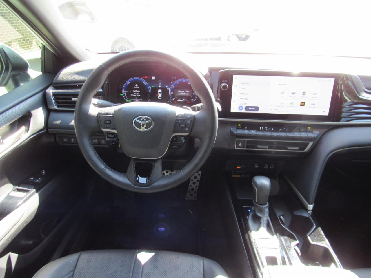 Toyota Camry LE (Natl) 2025
