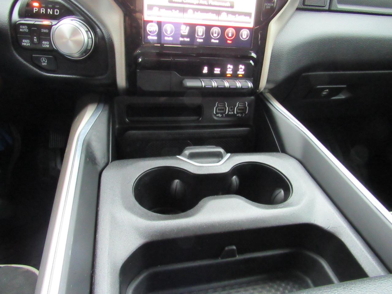 RAM 1500 Laramie Crew Cab 4WD 2021
