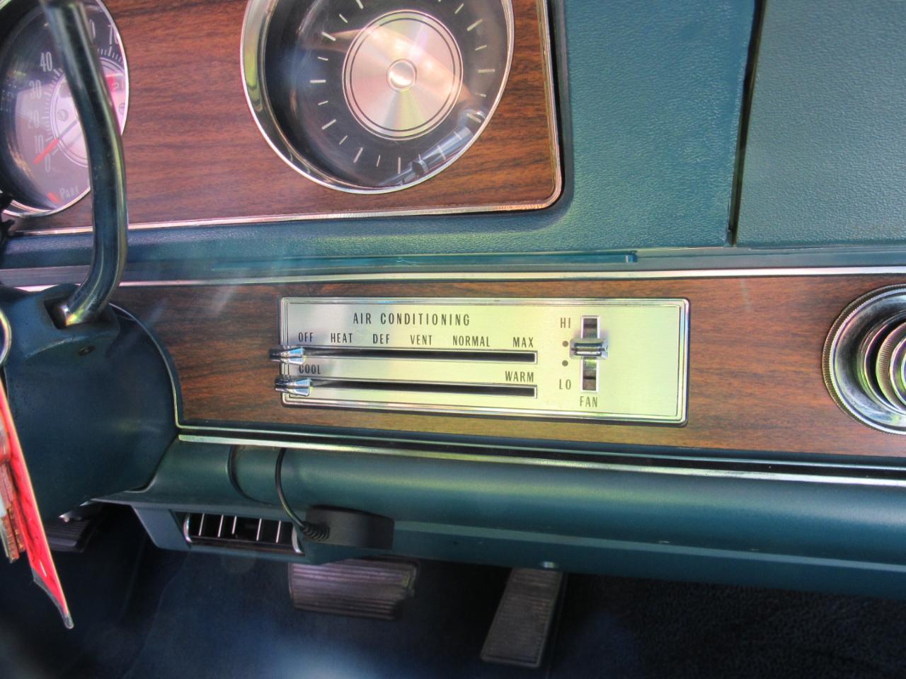 Oldsmobile Cutlass  1972