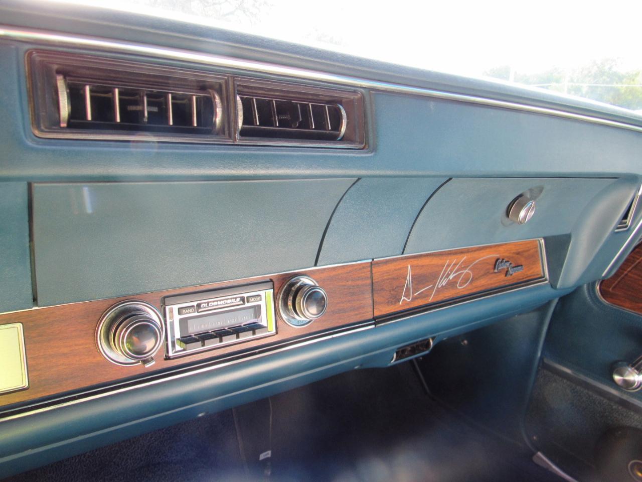 Oldsmobile Cutlass  1972