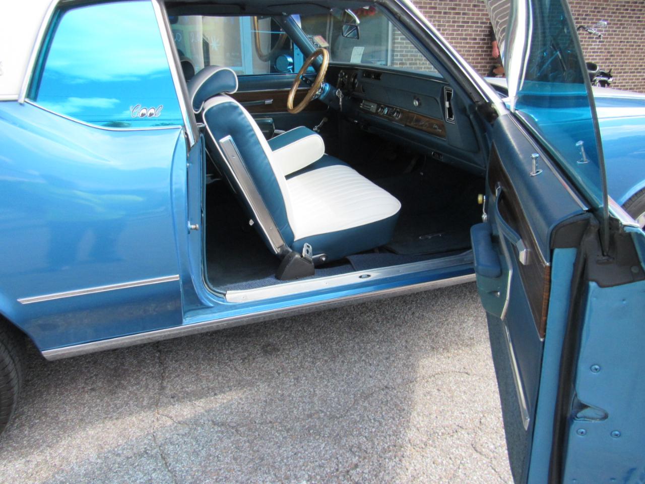 Oldsmobile Cutlass  1972