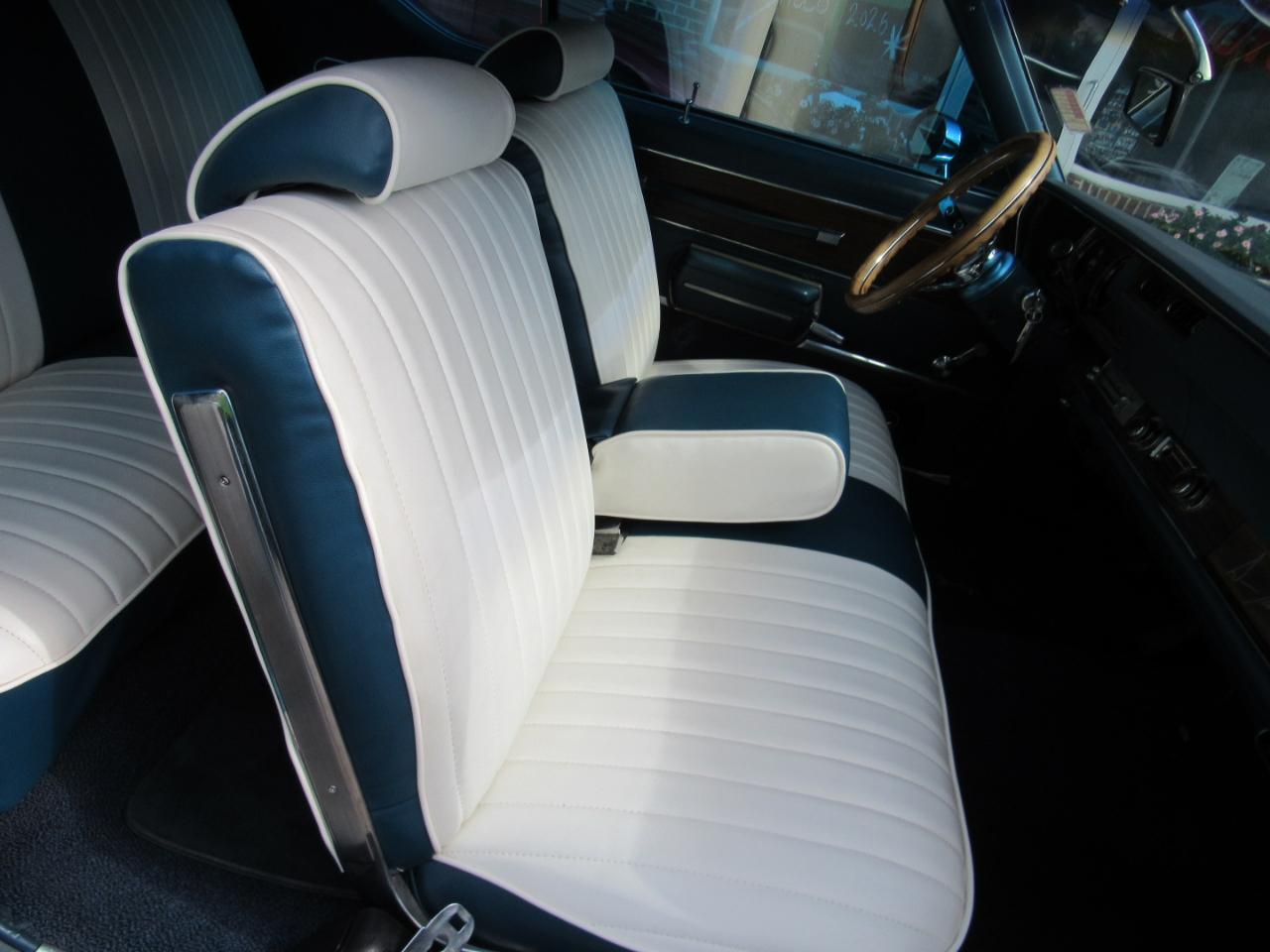 Oldsmobile Cutlass  1972