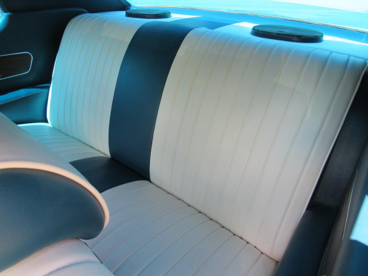 Oldsmobile Cutlass  1972