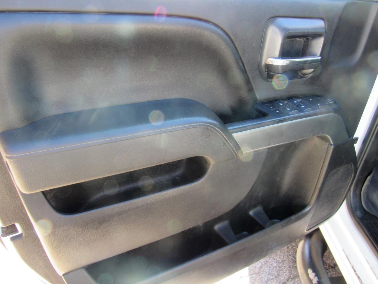 Chevrolet Silverado 2500HD LT Crew Cab 4WD 2015