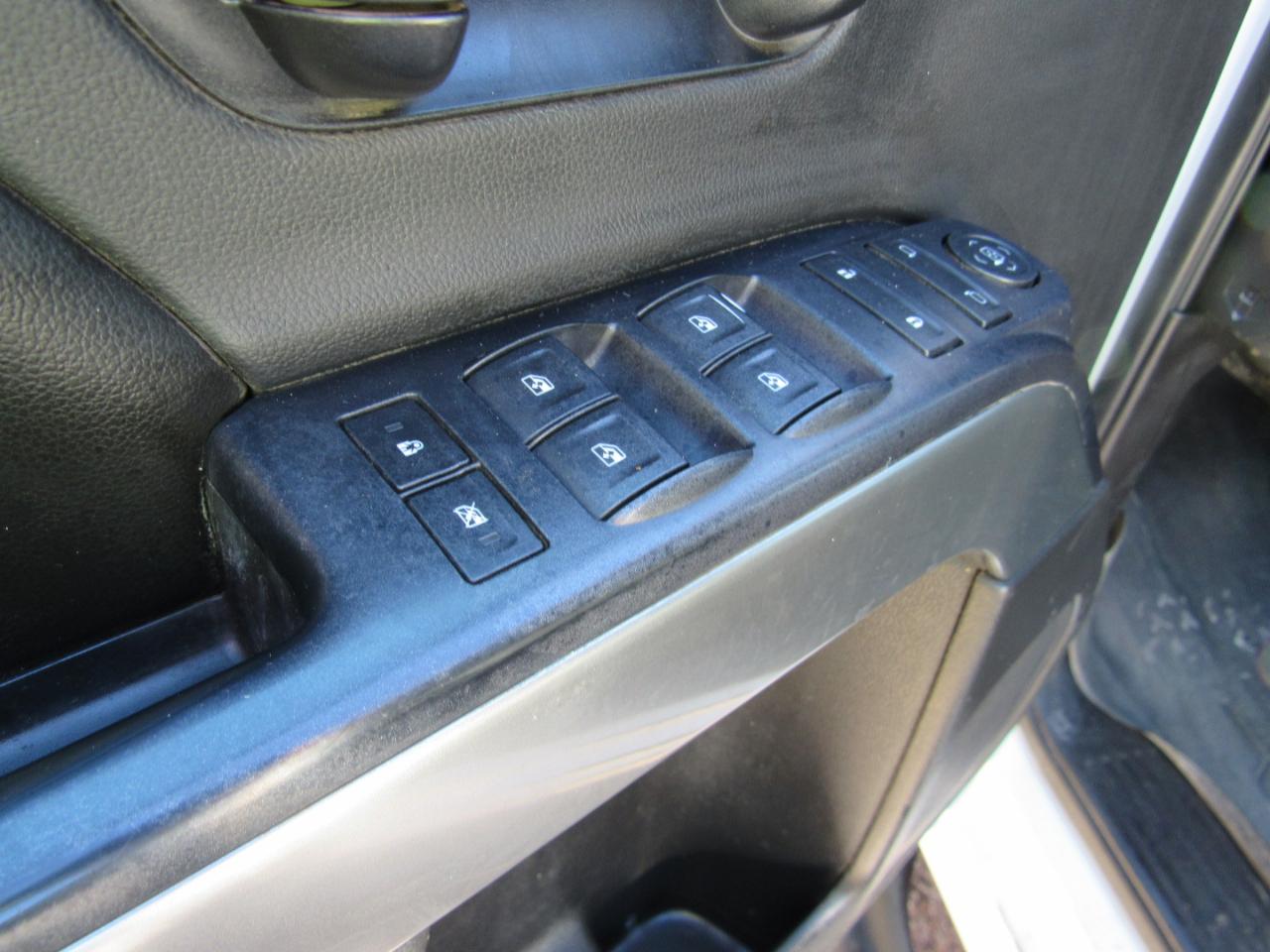Chevrolet Silverado 2500HD LT Crew Cab 4WD 2015