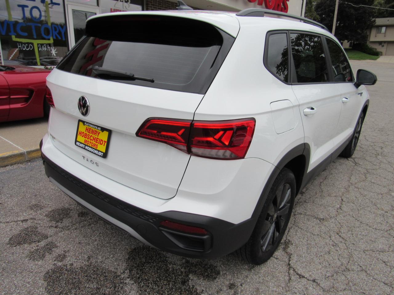 Volkswagen Taos S FWD 2024