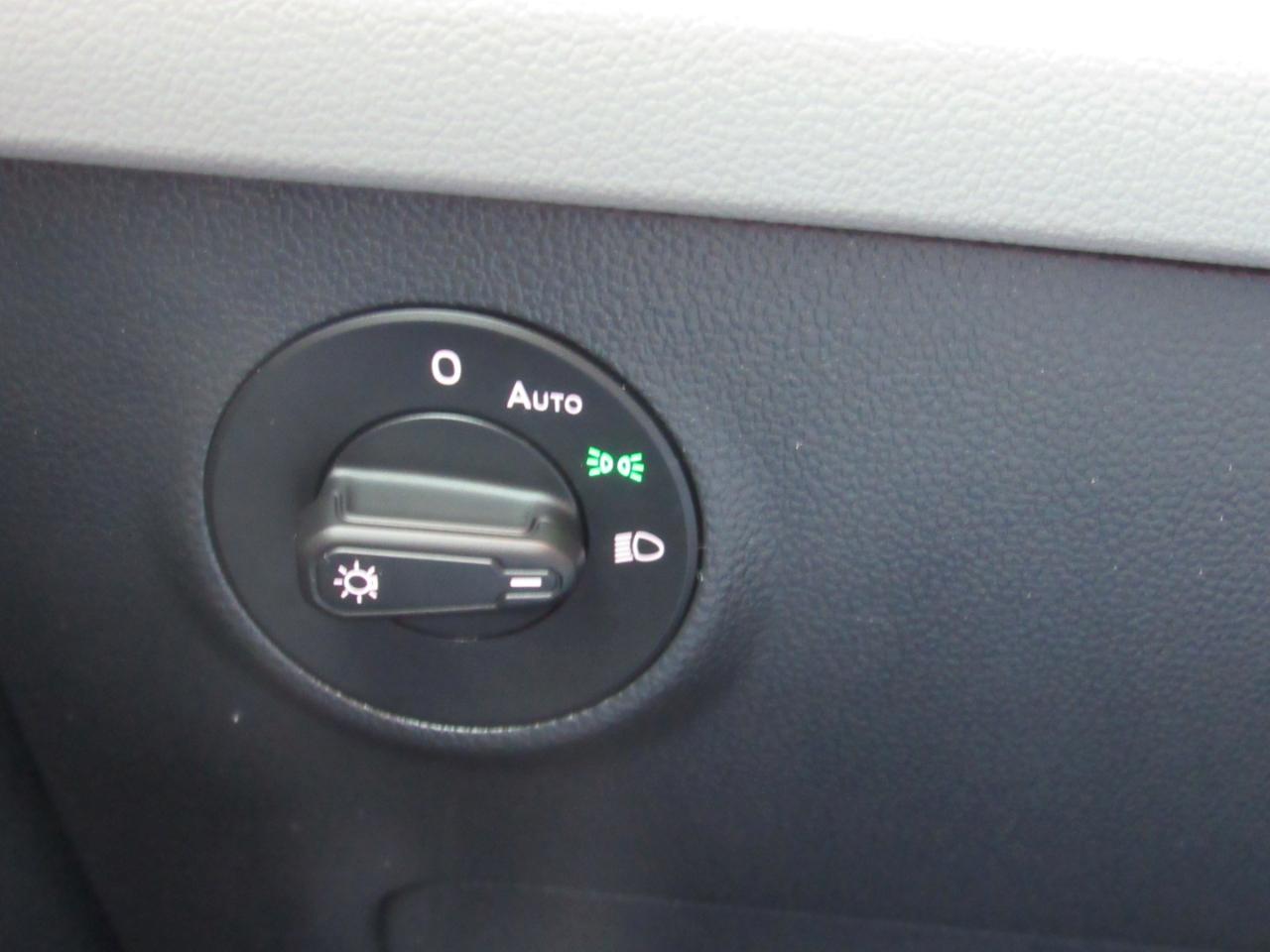 Volkswagen Taos S FWD 2024