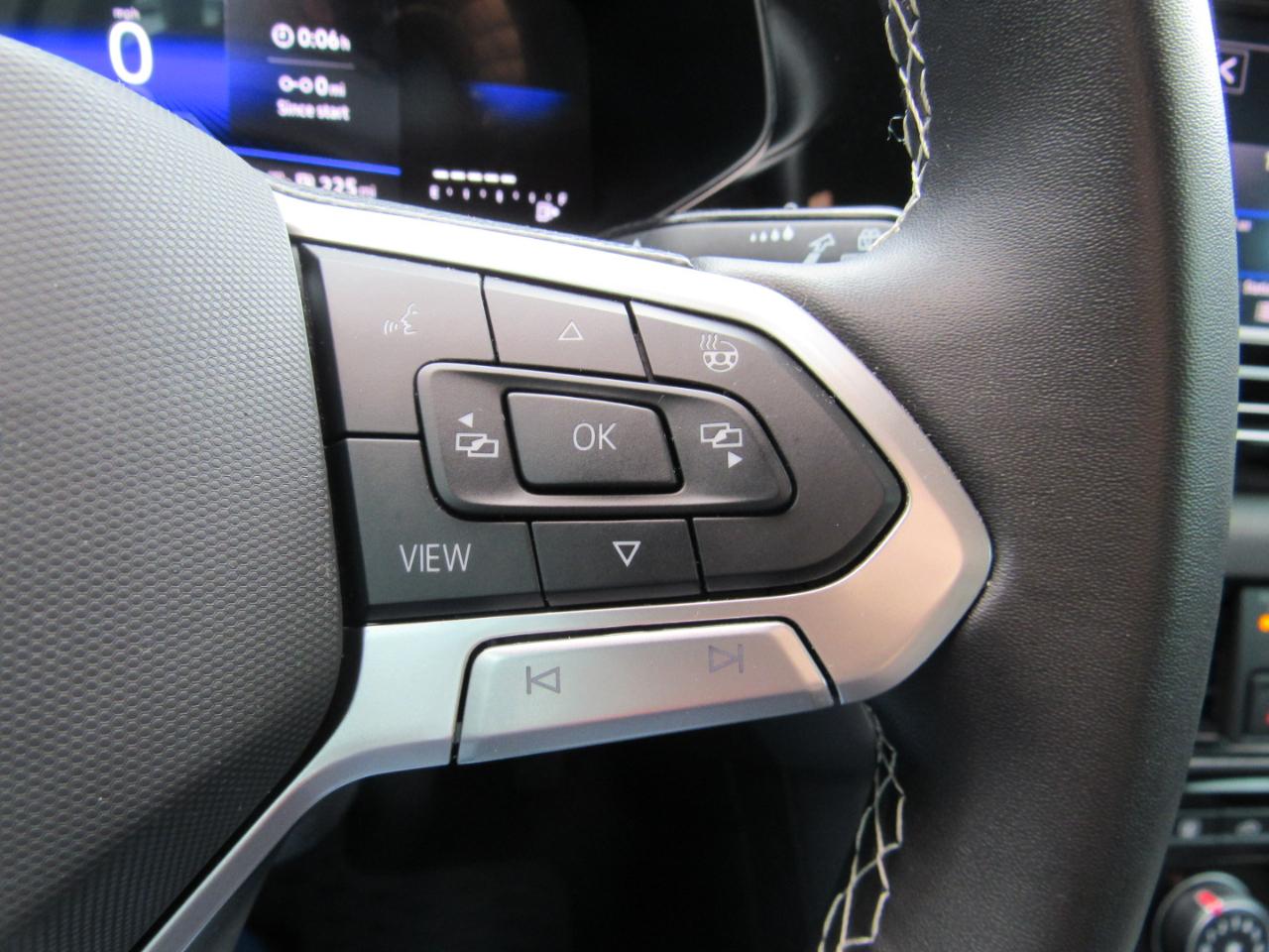 Volkswagen Taos S FWD 2024