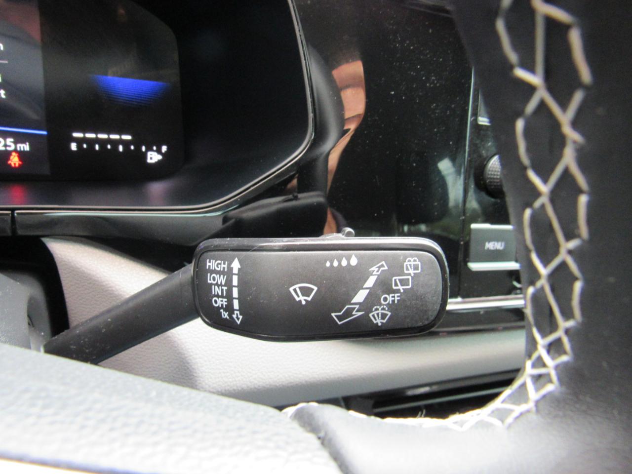 Volkswagen Taos S FWD 2024