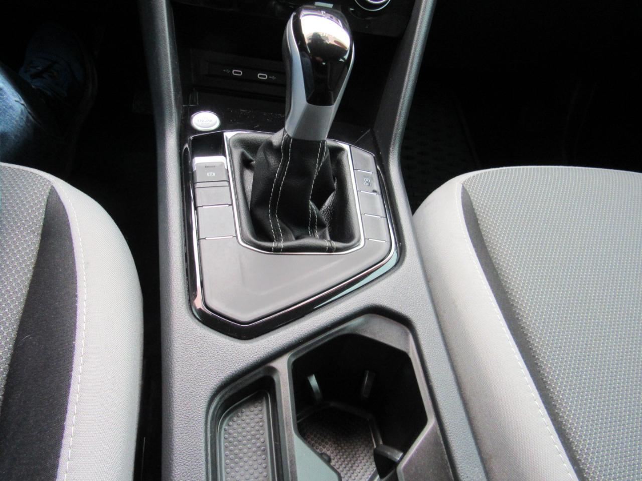 Volkswagen Taos S FWD 2024