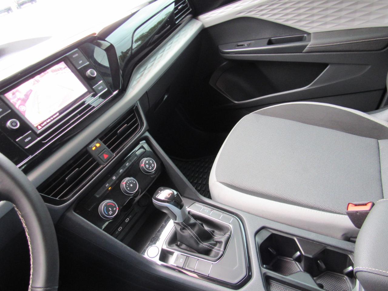 Volkswagen Taos S FWD 2024