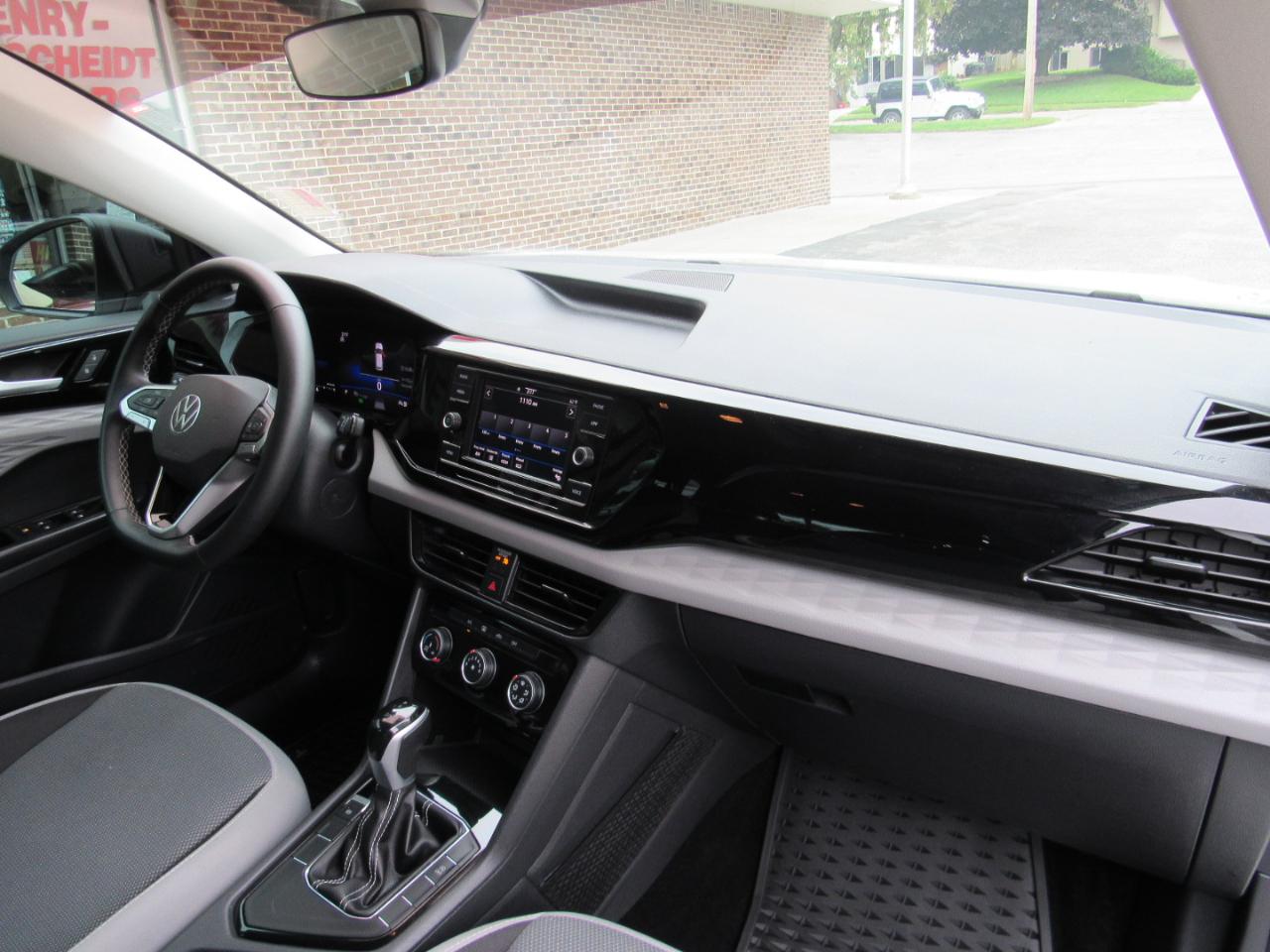 Volkswagen Taos S FWD 2024