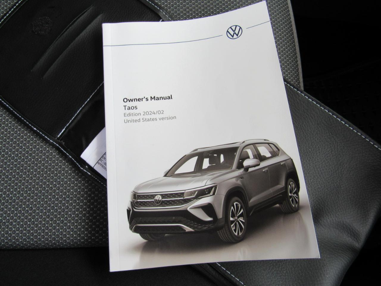 Volkswagen Taos S FWD 2024