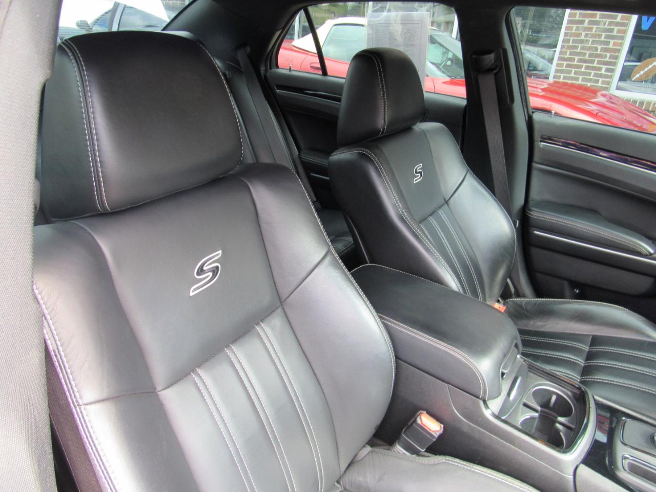 Chrysler 300 300S RWD 2019