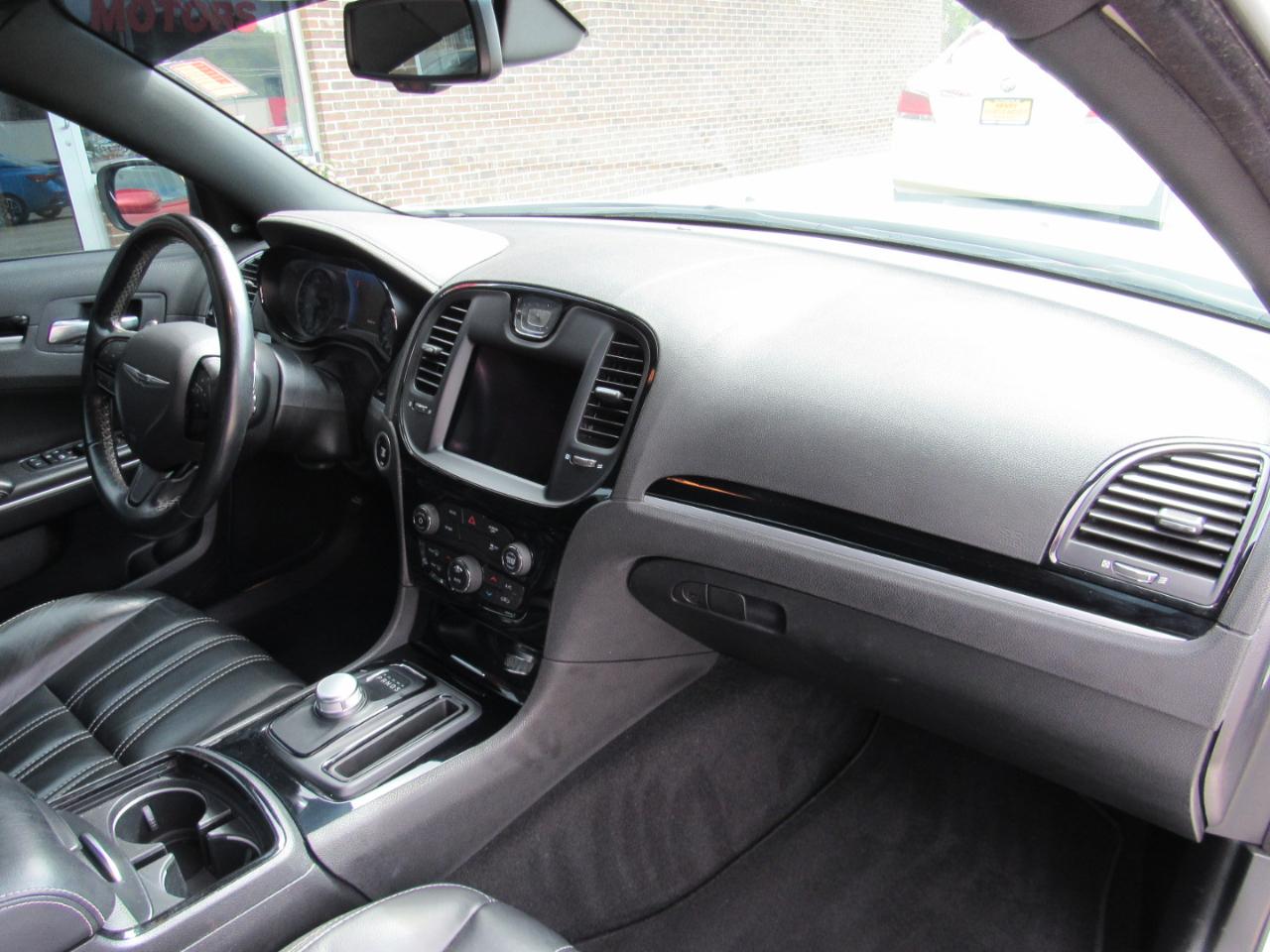 Chrysler 300 300S RWD 2019